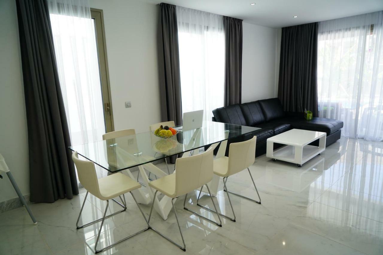 ארונה Luxury Villa In Los Cristianos מראה חיצוני תמונה